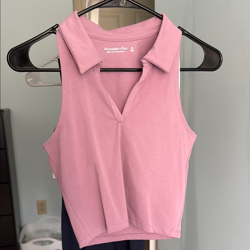 Women's Pink Sleeveless Top